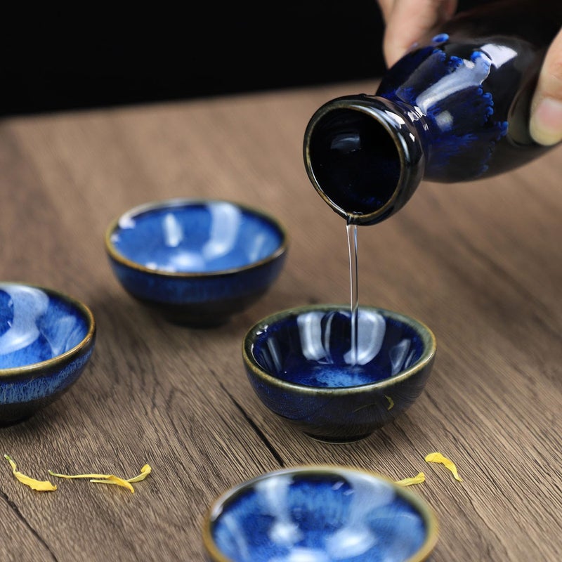 Sizikato 5PCS Stoneware Porcelain Sake Set Include 1PCS Sake Bottle and 4PCS Sake Cups - Image 4
